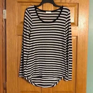 Striped, knitted top